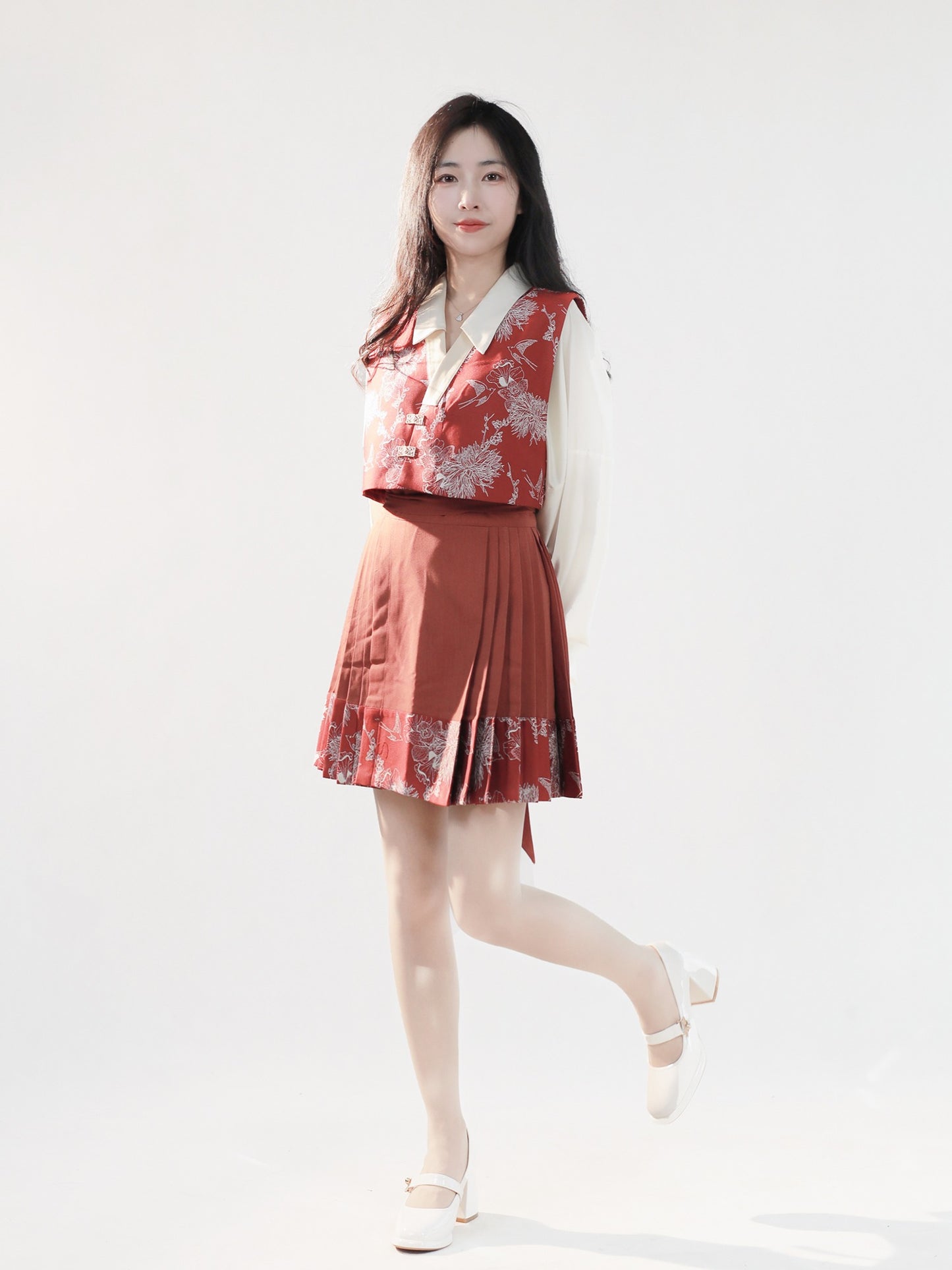 48 Spring has comes Xiao Lu Shui national style, Hanfu, small man, red than Jiaming, short placket, short horse face, Tang Shuzi, daily work