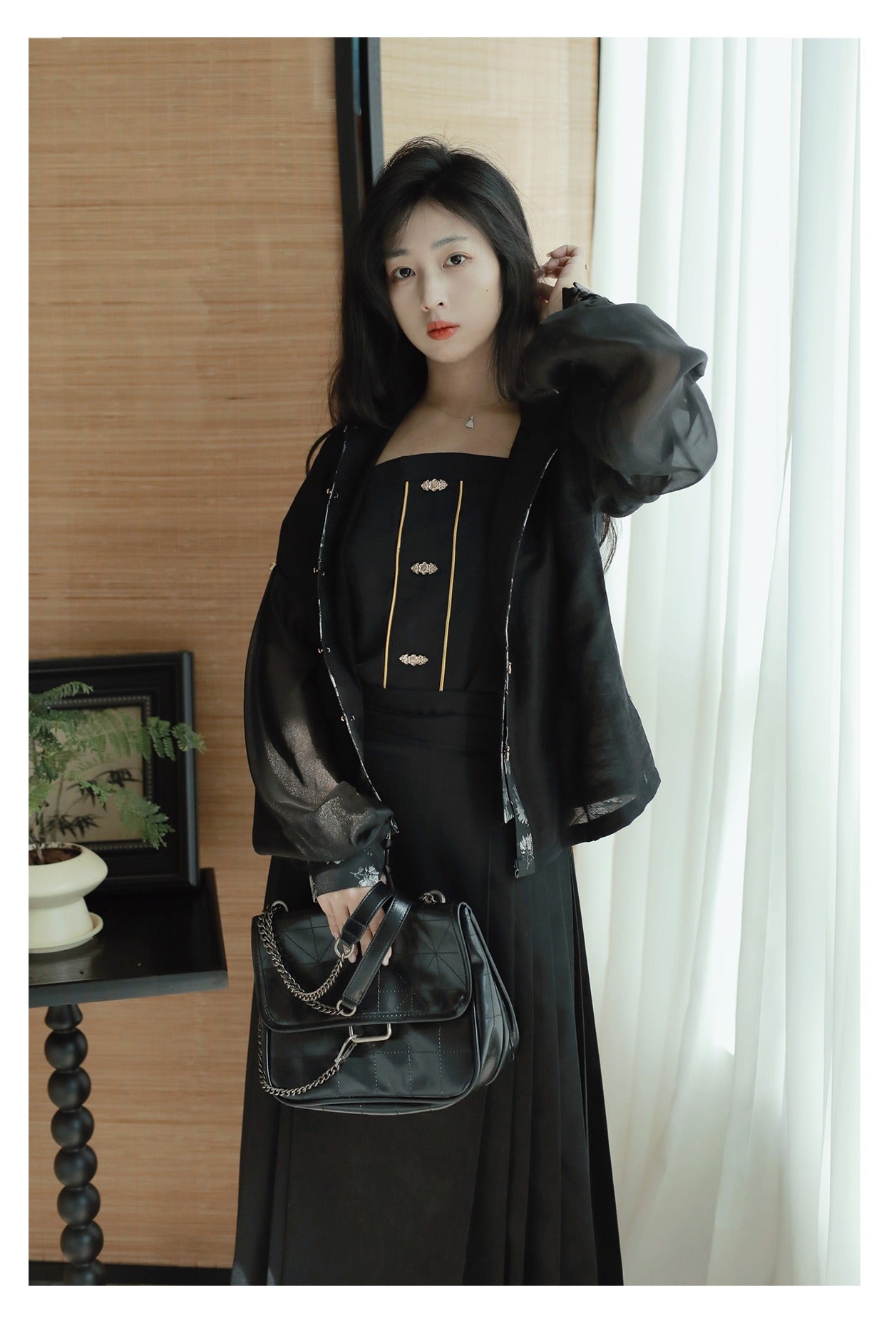 3 Xiao Lu Shui Original Hanfu Ming Dynasty Style Black Circle Gold Horseface Skirt with Main Waist Belt, Hanging Belt, Inner Wear, Base Layer, and Mother-Child Button for Daily Wear