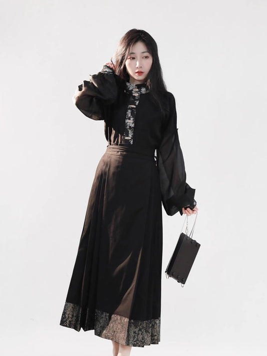 38 Midnight Falling Xiao Lu Shui Hanfu Improved Ming Dynasty Style, Black Tencel Stand Collar Shirt, Waist-Length Embroidered Gold Horseface Skirt, Autumn and Winter Collection