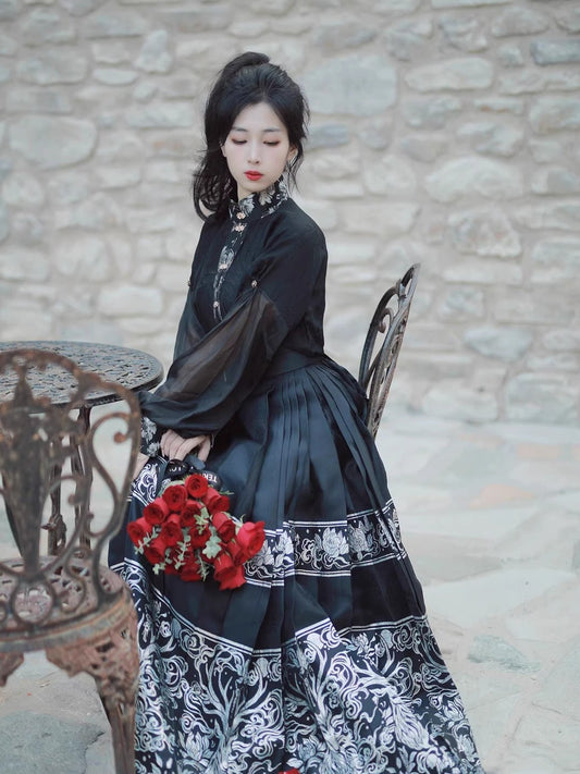 28 Xiao Lu Shui Yun Meng Ze Ming made improved Hanfu black imitation luodian horse face skirt set square neck vest daily autumn and winter