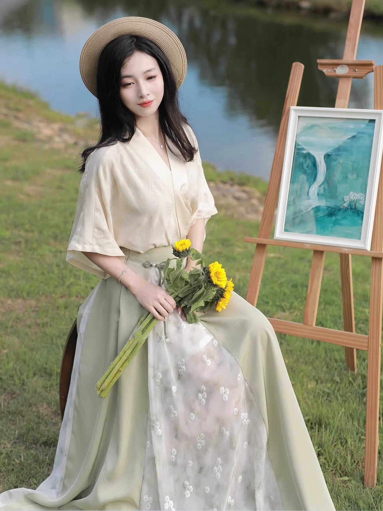 6 Xiao Lu Shui Early Clear Sky Chinese-style Suit for Women - Lightweight Linen Double-breasted Shirt Top and Song Dynasty-style Elastic Three-pleated Skirt in Green for Summer