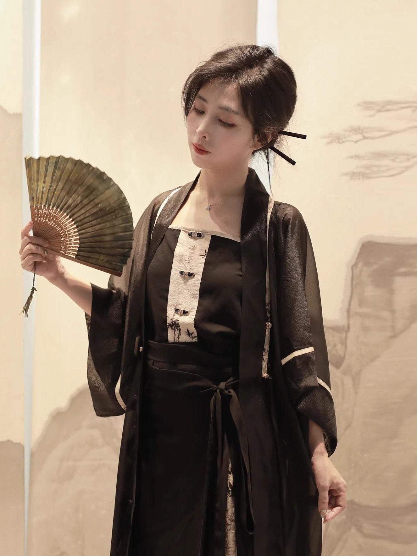 60 Yan Chi Shen Xiao Lu Shui Innovative Chinese Modified Song System Three-Pleated Skirt Black Bamboo Leaf Daily Main Waist Suspenders Early Autumn