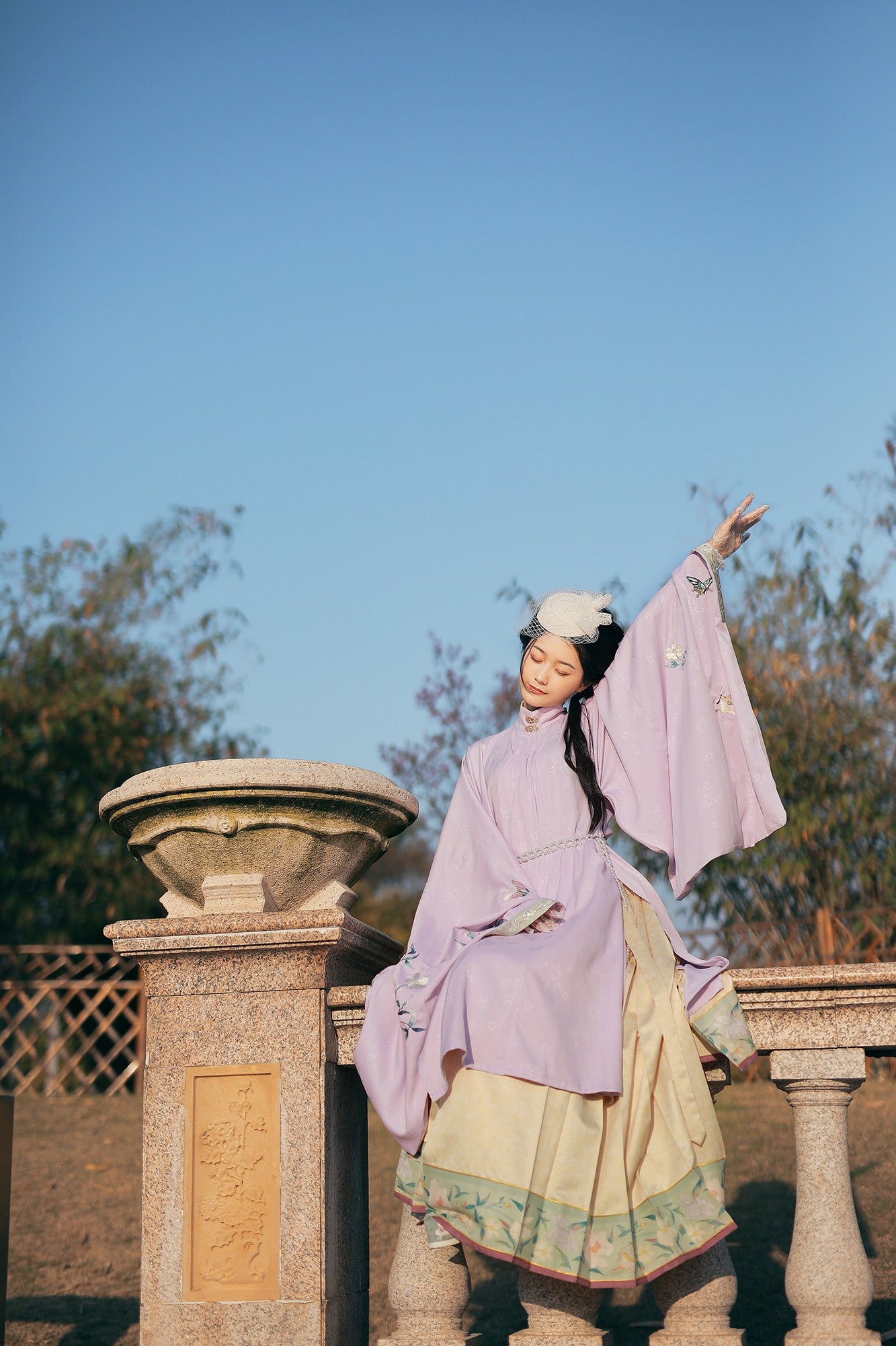 30 Xiao Lu Shui original Hanfu women's smoke, purple, spring, autumn and winter, Ming long shirts, embroidered with gold horse skirts, pearls