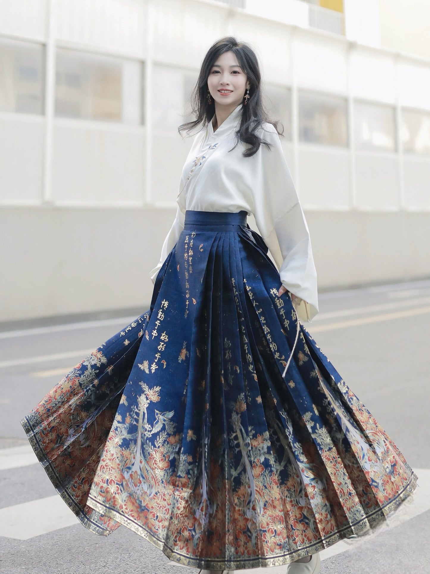 23、Melodious music, Phoenix Flower, Xiao Lu Shui, Original Hanfu Song Dynasty Cross Collar Shirt with Airplane Sleeves, Ming Dynasty Brocade Horseface Skirt, Petite Size