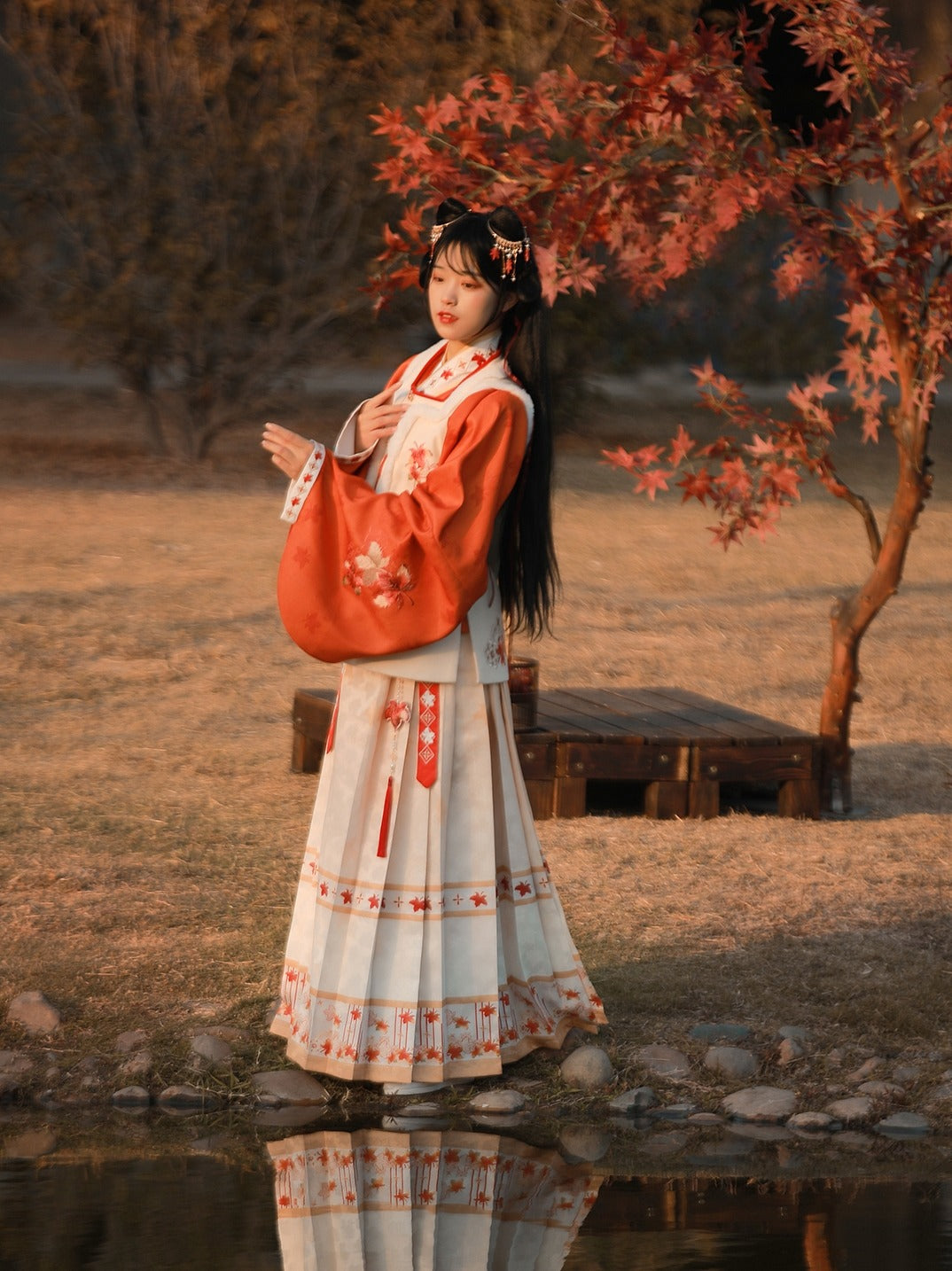 36 Maple forest Xiao Lu Shui Original Hanfu Ming Winter Dress Plush Bijia Horse Face Skirt Female National Style Cute Maple Leaf Chinese Restaurant