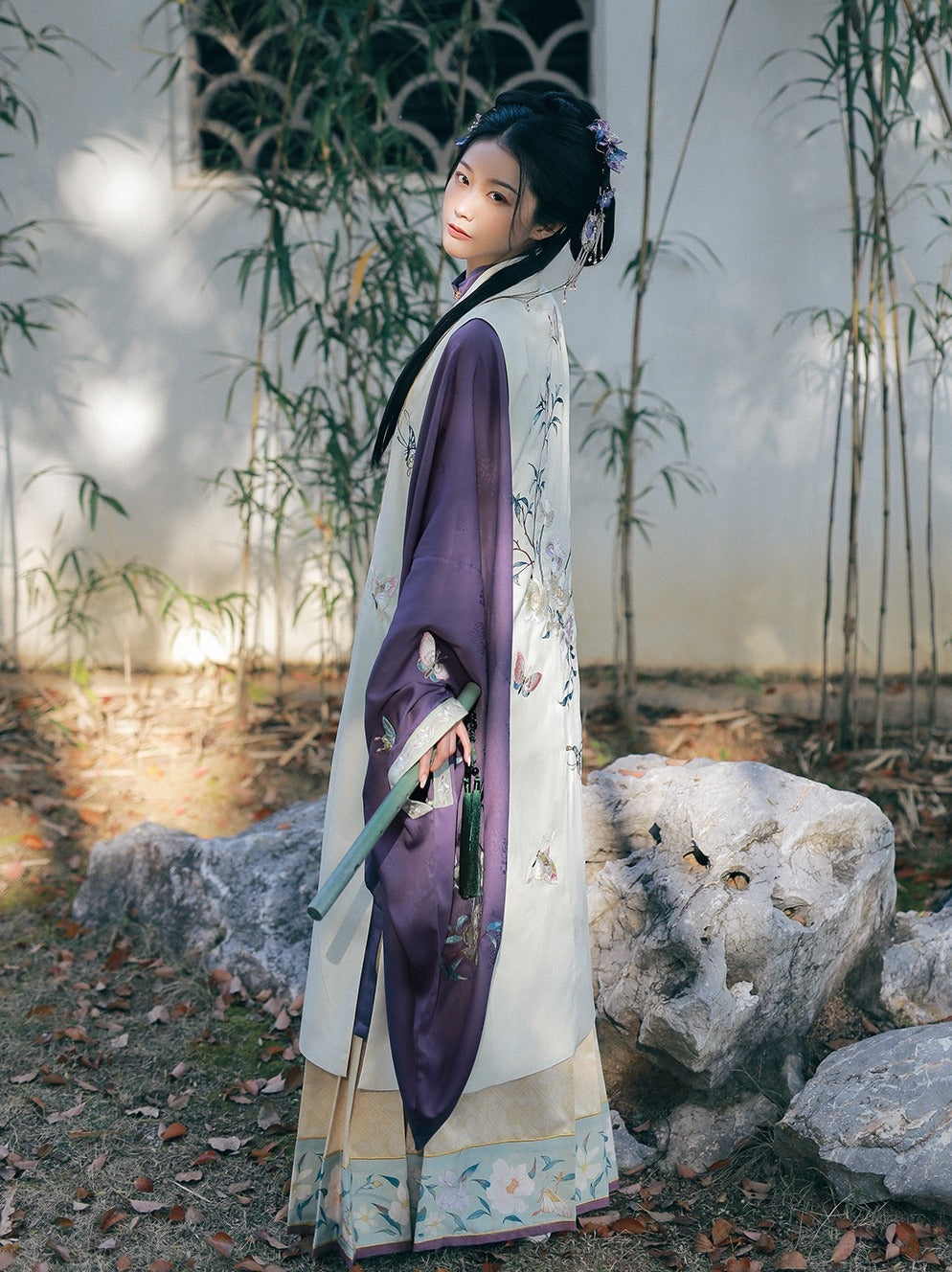 30 Xiao Lu Shui original Hanfu women's smoke, purple, spring, autumn and winter, Ming long shirts, embroidered with gold horse skirts, pearls