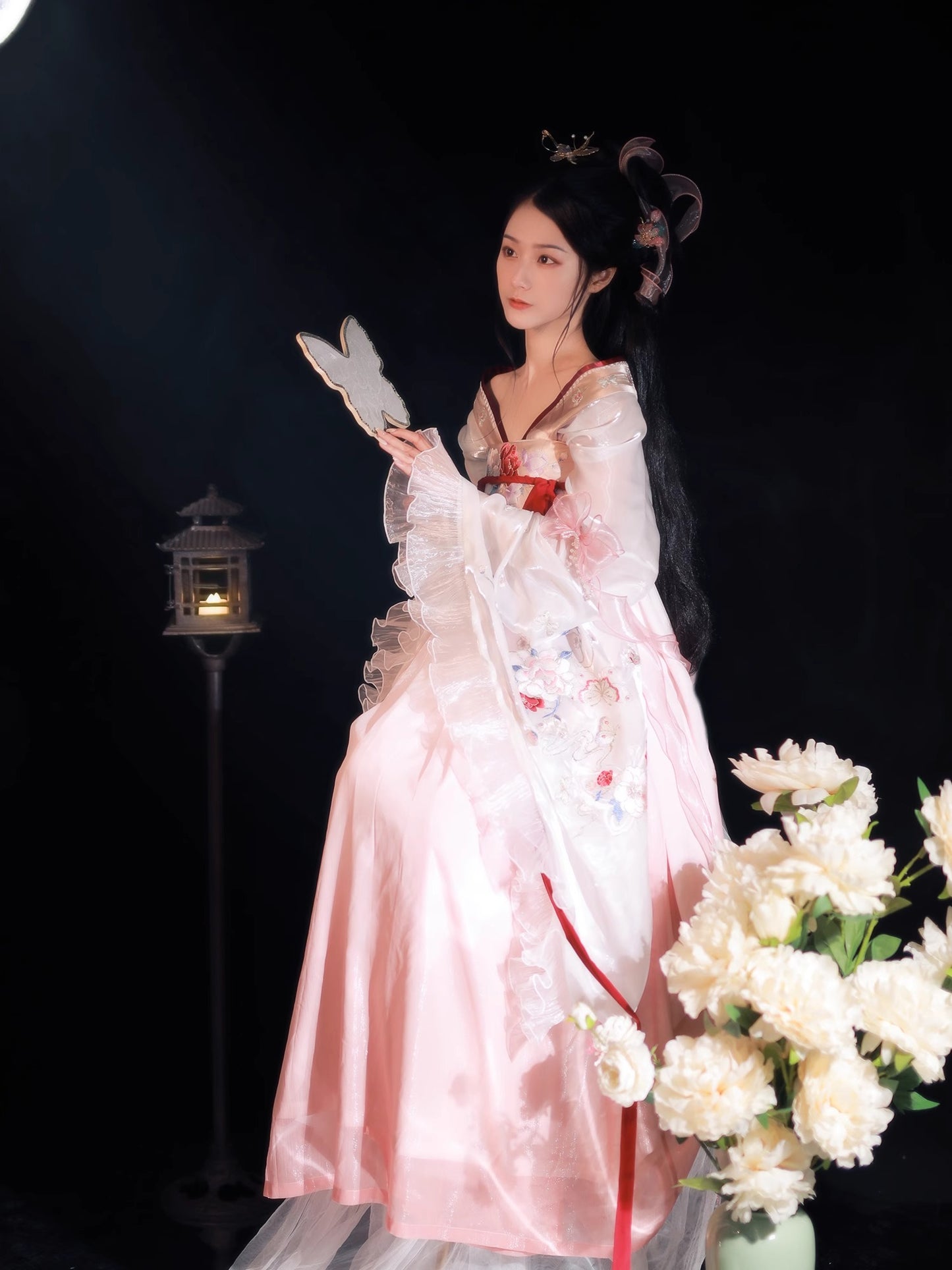 15 Flowing Fragrance Ode: Dawn Deer Water Original Hanfu Ancient Costume for Women, Pink Han-Style Elements from the Wei, Jin, Southern, and Northern Dynasties, Full-Length Sleeves, Chest-Hugging, Embroidered