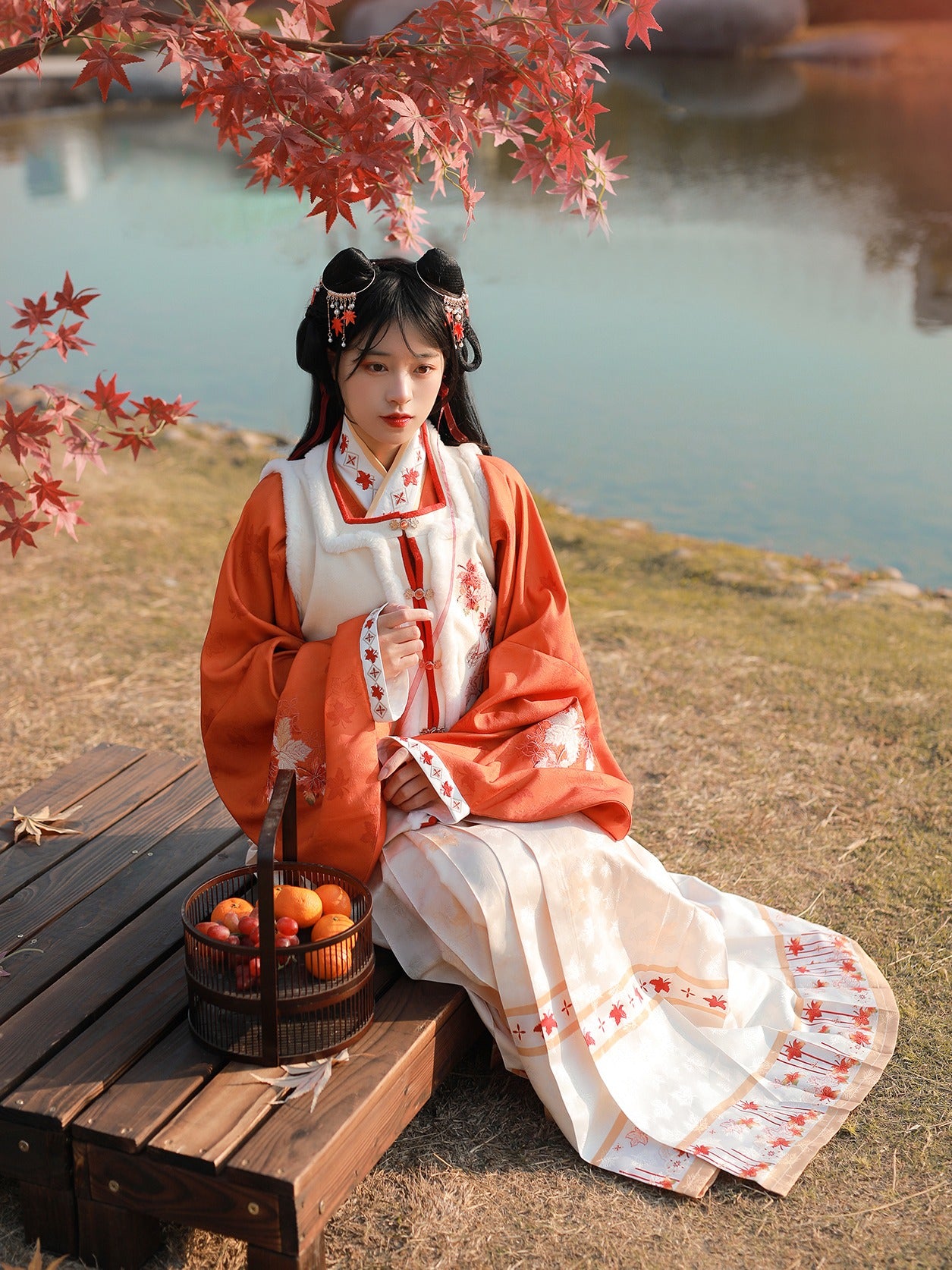 36 Maple forest Xiao Lu Shui Original Hanfu Ming Winter Dress Plush Bijia Horse Face Skirt Female National Style Cute Maple Leaf Chinese Restaurant