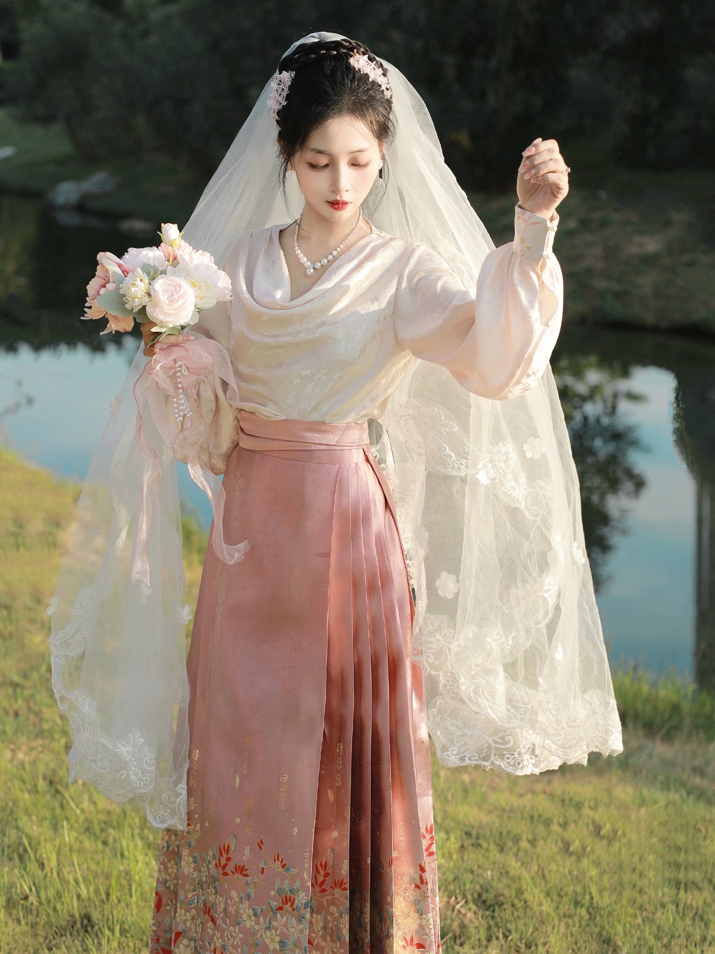 17、Xiao Lu Shui Weiyang Original Ming Dynasty-inspired Hanfu Horseface Skirt in Pink Wedding Return Visit Outfit, Engagement Dress, Bridesmaid Dress, Chinese style Attire