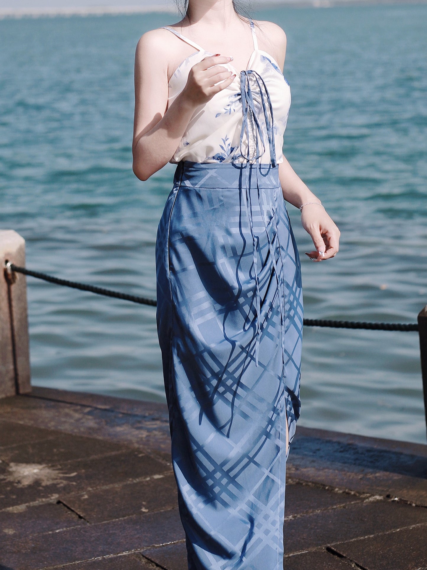 7 Xiao Lu Shui Sensational Summer Ming-style Hanfu Set, Women's Blue Zipped Skirt with Drawstrings and Straps, Daily and Commute Ready