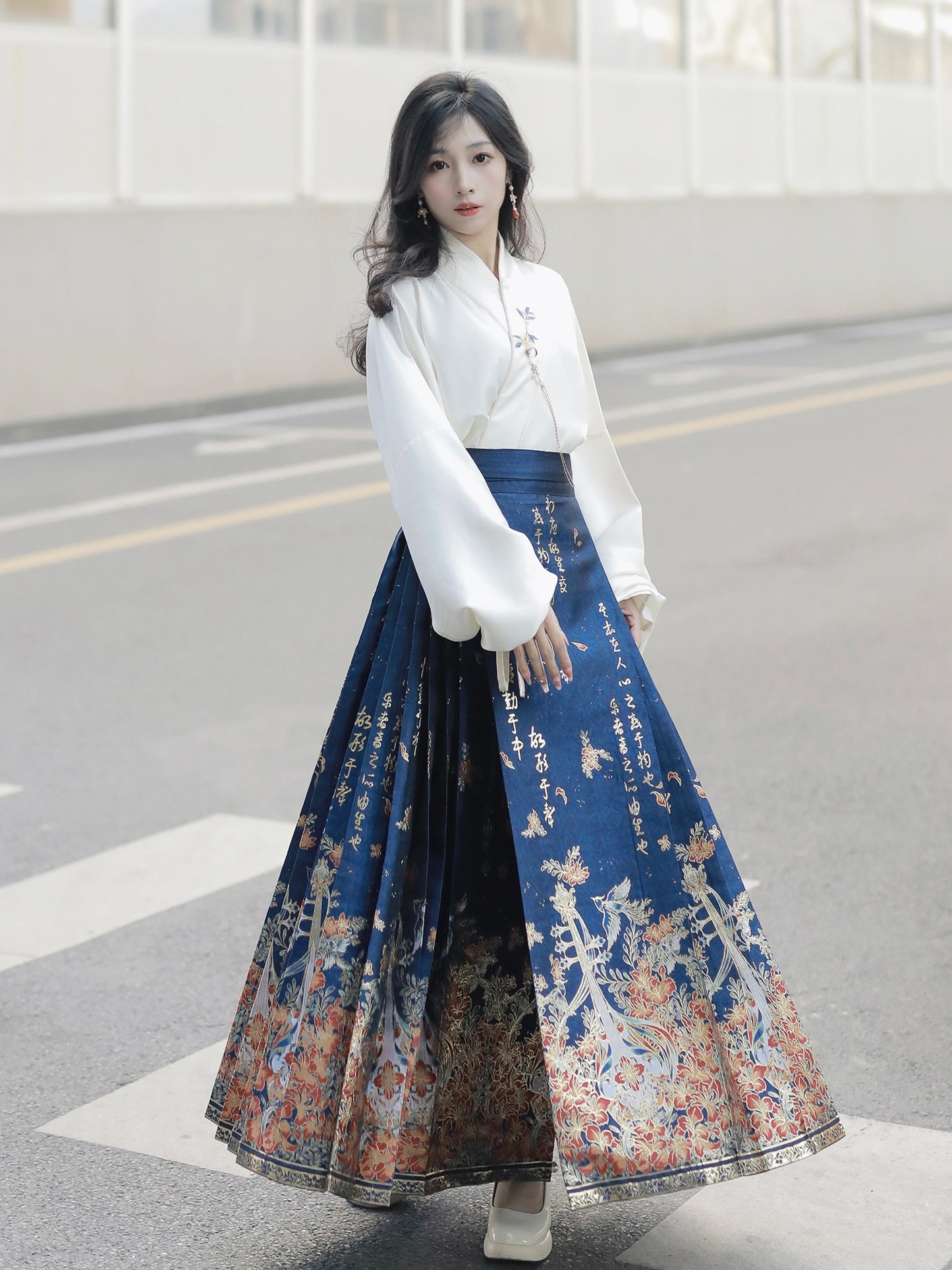 23、Melodious music, Phoenix Flower, Xiao Lu Shui, Original Hanfu Song Dynasty Cross Collar Shirt with Airplane Sleeves, Ming Dynasty Brocade Horseface Skirt, Petite Size