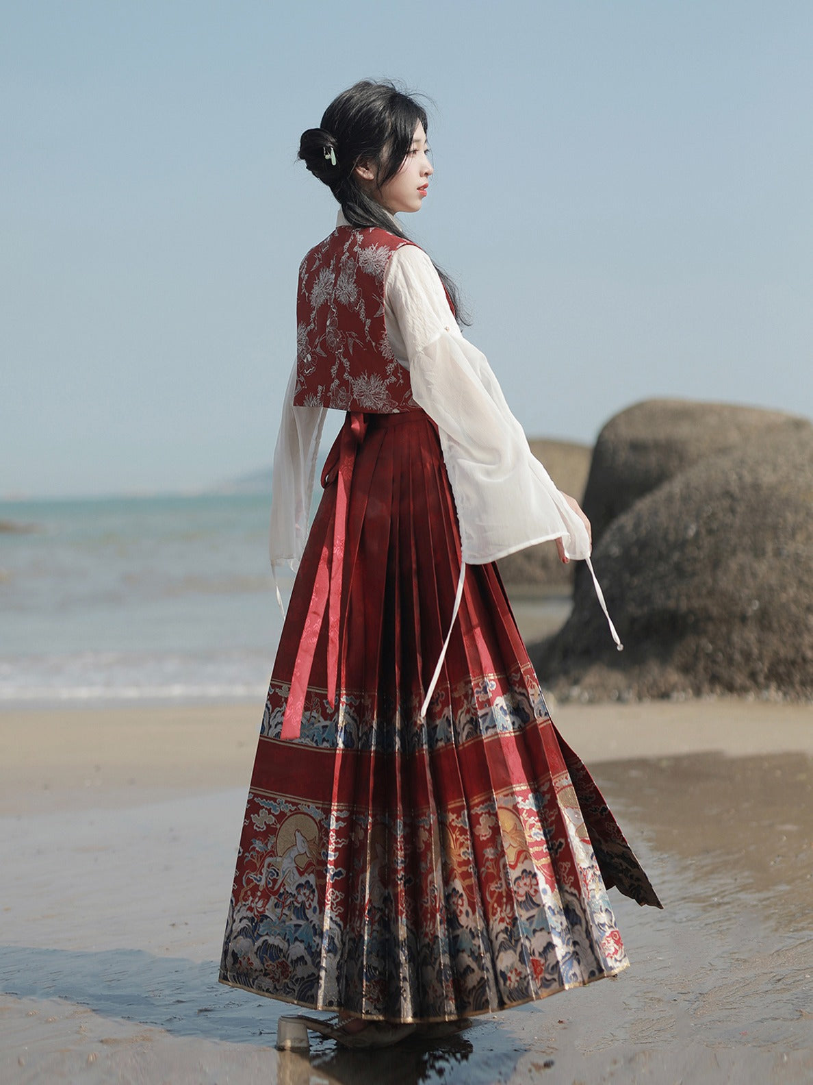 18、Luling Hanhai Xiao Lu Shui Chinese style Hanfu: Stand Collar and Opposite Front Shirt, Ming Dynasty inspired Red Brocade Mid length Horseface Skirt, Toasting Outfit