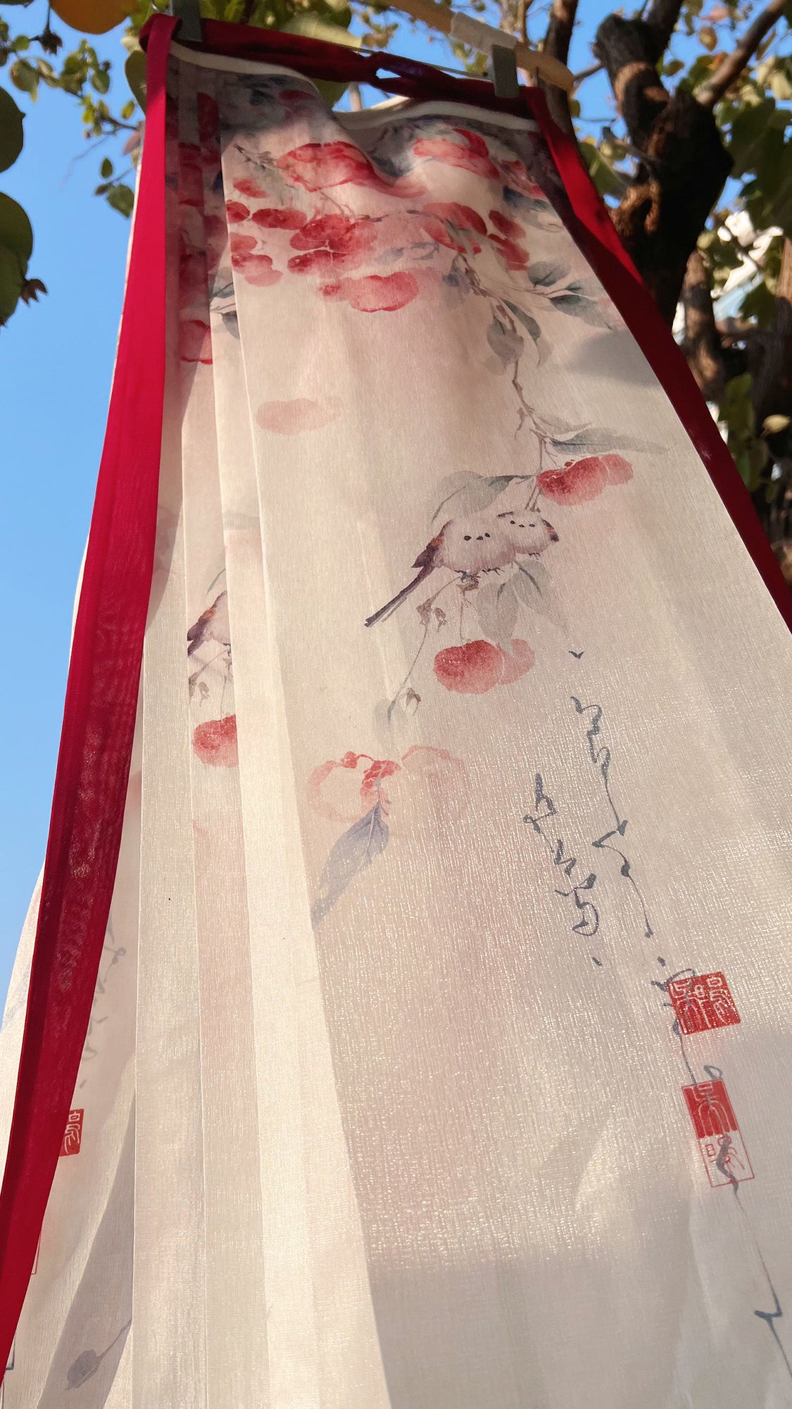 "Ping An Shun Li" Improved Traditional Hanfu Printed Bird Watercolor Spring Half-Skirt